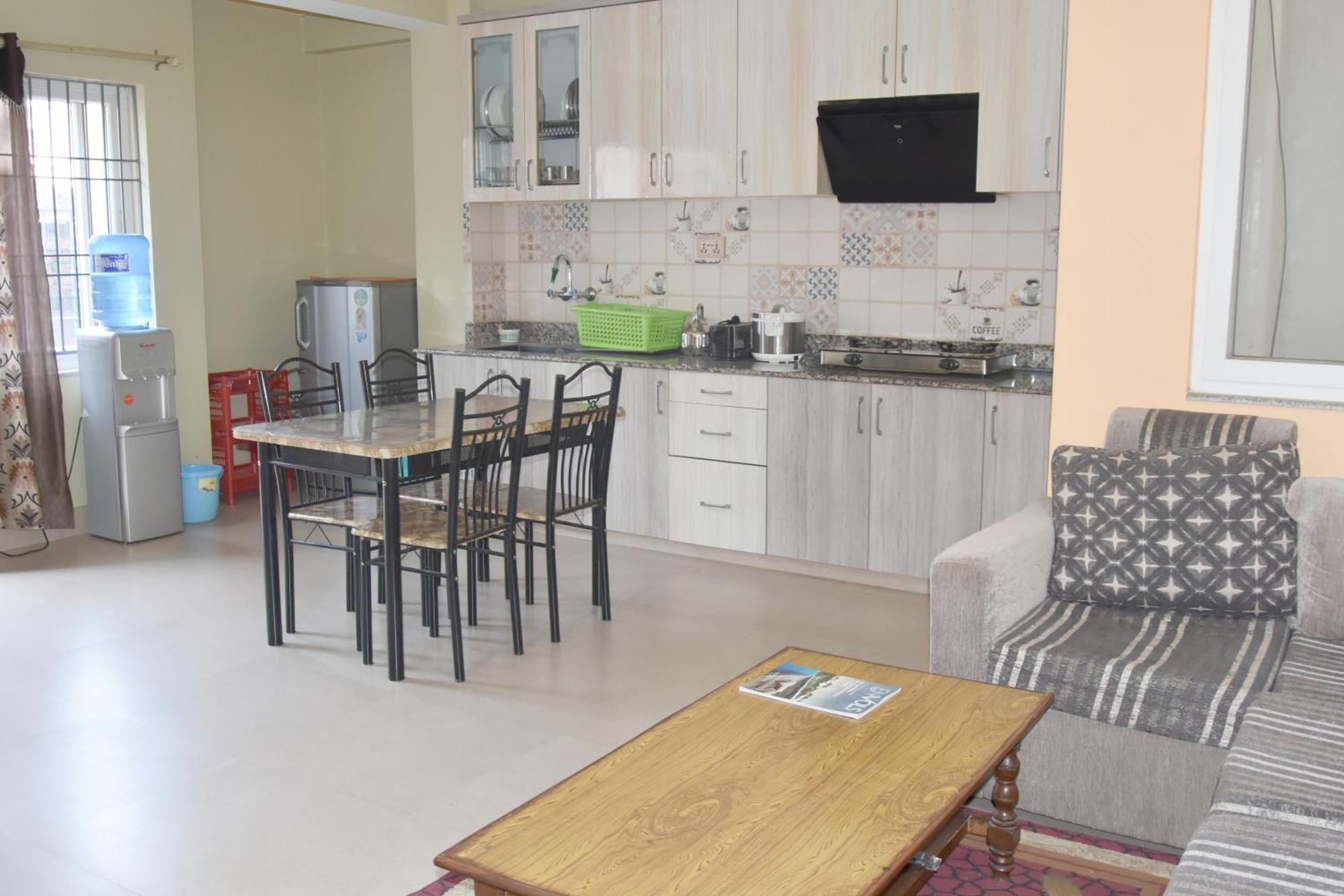 Shine Homestay Famille Francophone - Shine Home And Apartment Catmandu Exterior foto